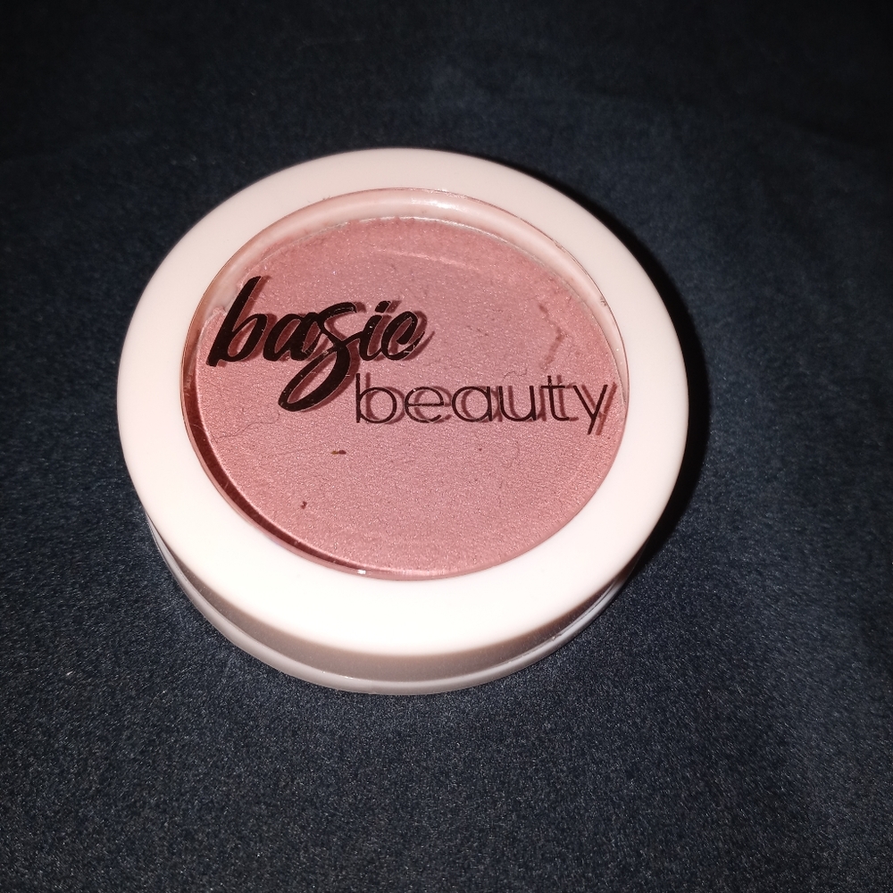 Basic Beauty Blush